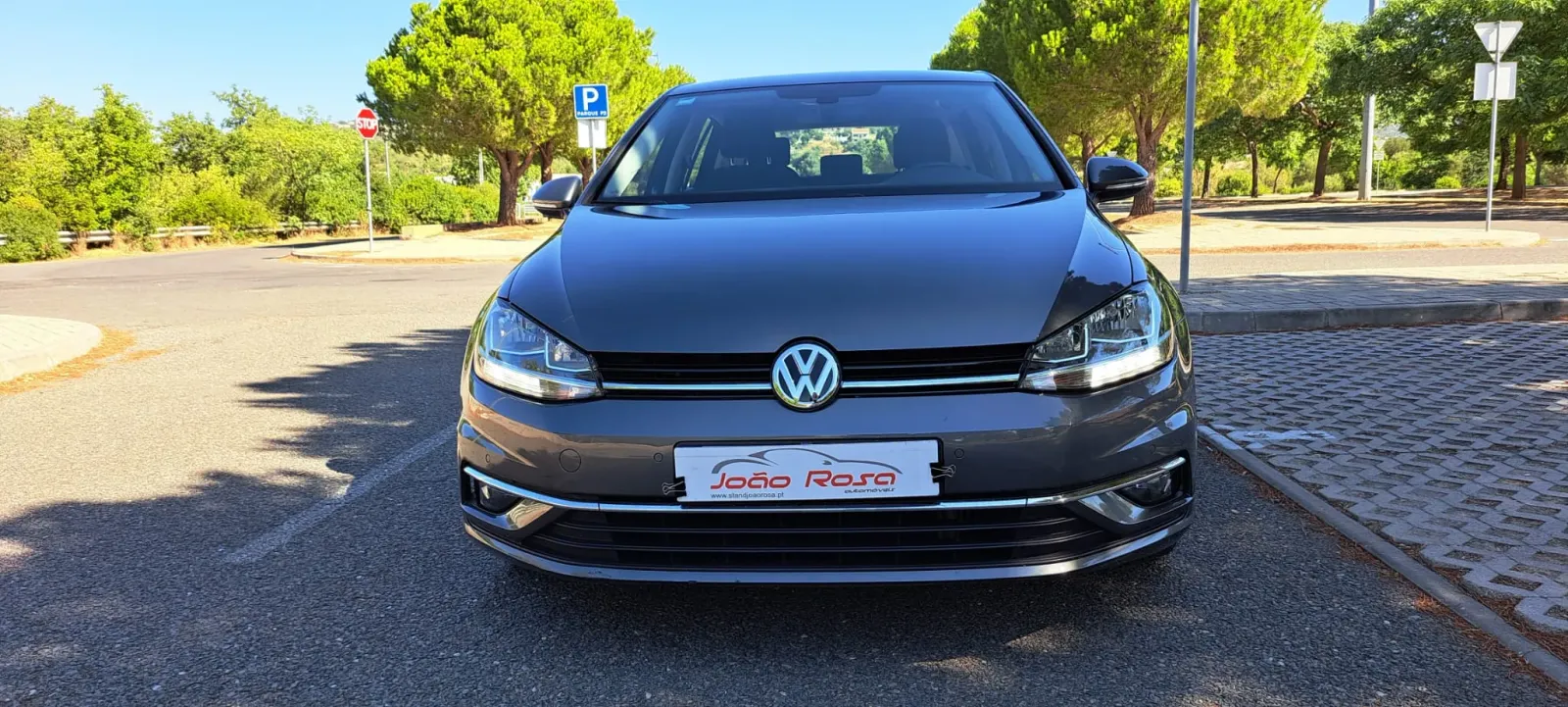Volkswagen Golf 1.6 TDI Confortline DSG