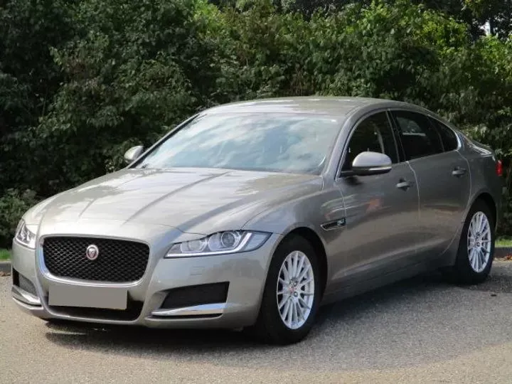 Jaguar XF 2.0d E-Performance Prestige