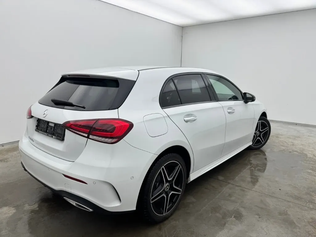 Mercedes-Benz A 250 AMG Line