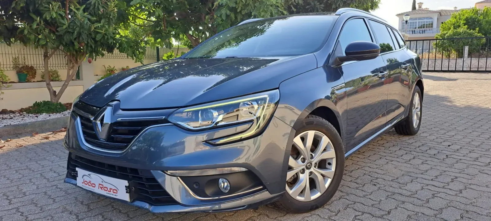 Renault Megane Sport Tourer 1.5 Blue dCi Limited